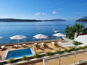 Greek Beach House Complex B4